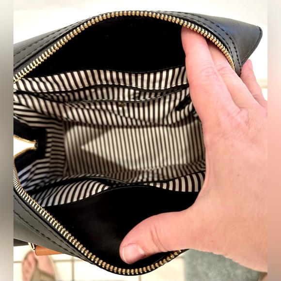 Kate Spade♠️! Kennedy/leather/black/tan/With a Bow - Picture 14 of 16